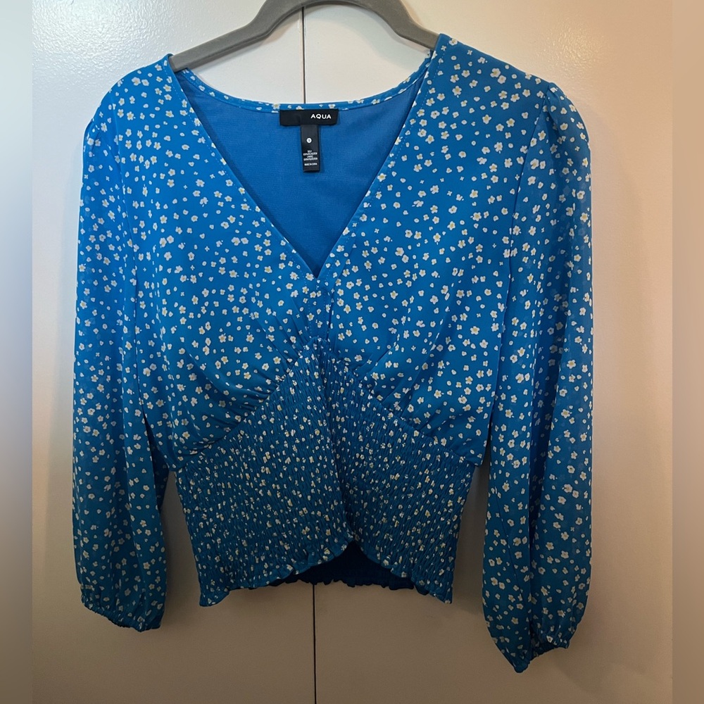Aqua Women's Blue and White Floral Blouse